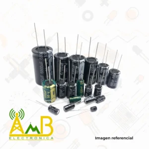 Imagen referencial de capacitores electrolíticos de varios valores, AMB Electrónica